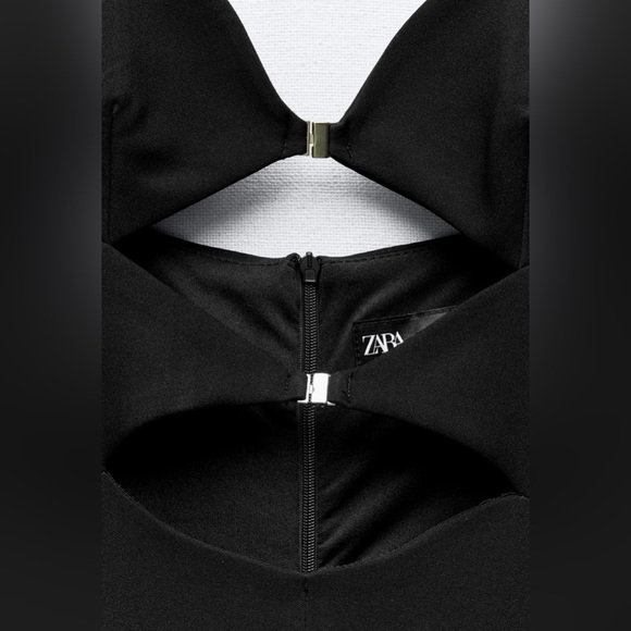 BLOGGERS FAV ZARA NEW CUT OUT BUCKLED HALTER DRESS - Picture 16 of 17